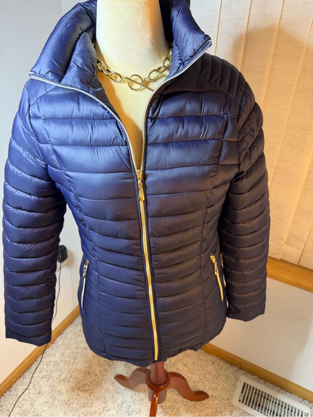 White Mark Navy Quilted Puffer Jacket with Gold Zippers